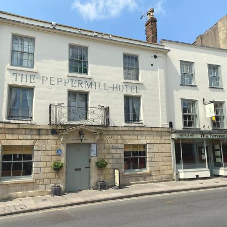 דביזס The Peppermill Town House Hotel & Restaurant מראה חיצוני תמונה